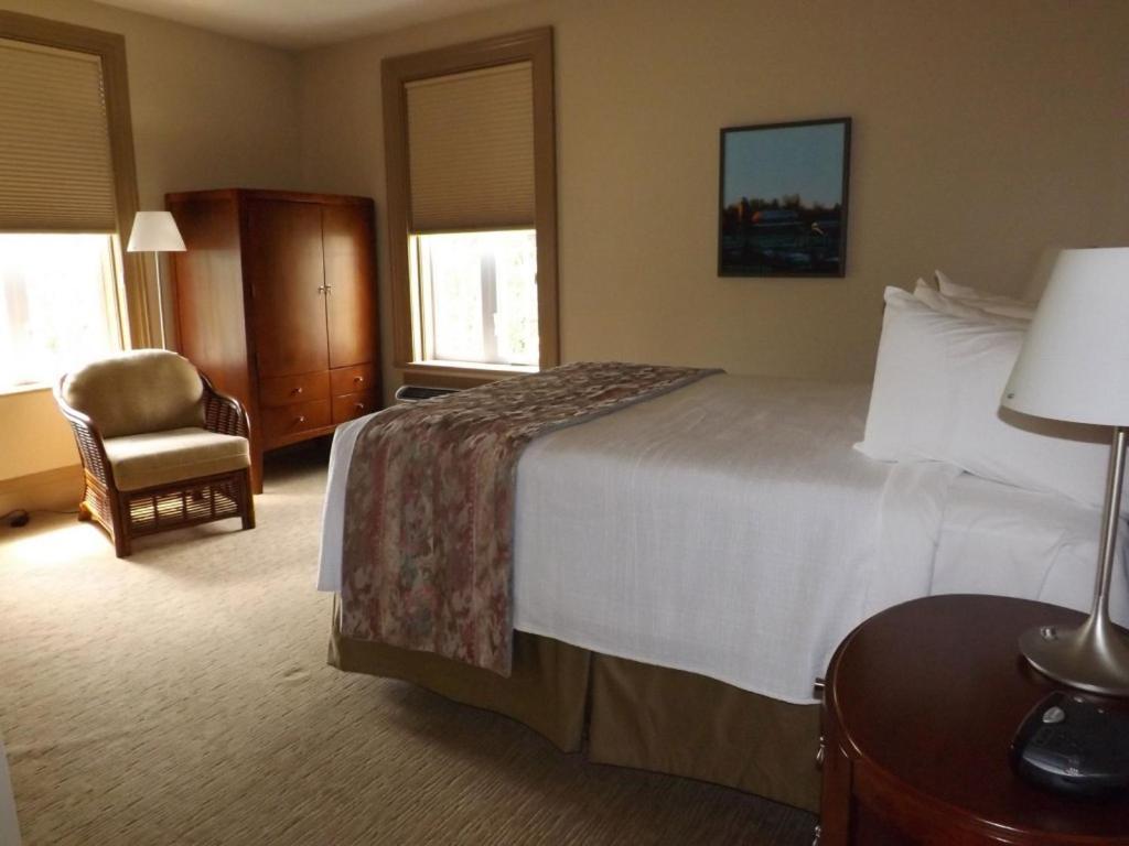 The White House Bed & Breakfast Perth Bilik gambar