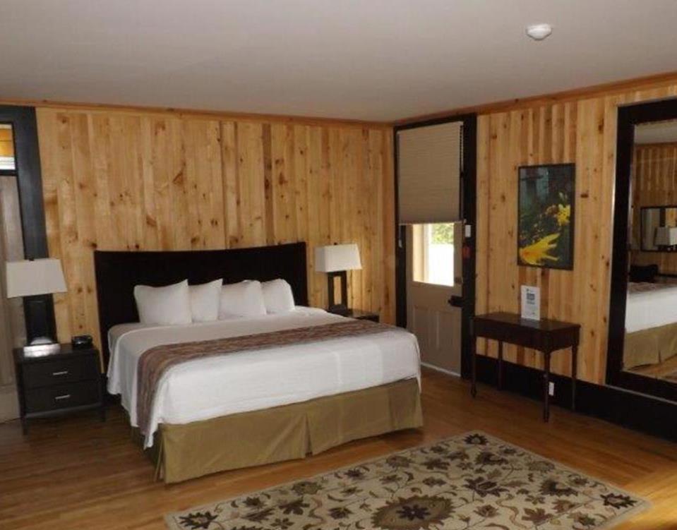The White House Bed & Breakfast Perth Bilik gambar